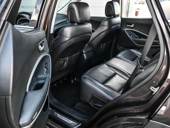 Hyundai Santa Fe III Рестайлинг с пробегом 2018 года, цена 2 349 000 рублей, 256929 км, внедорожник, Автокод Объявления