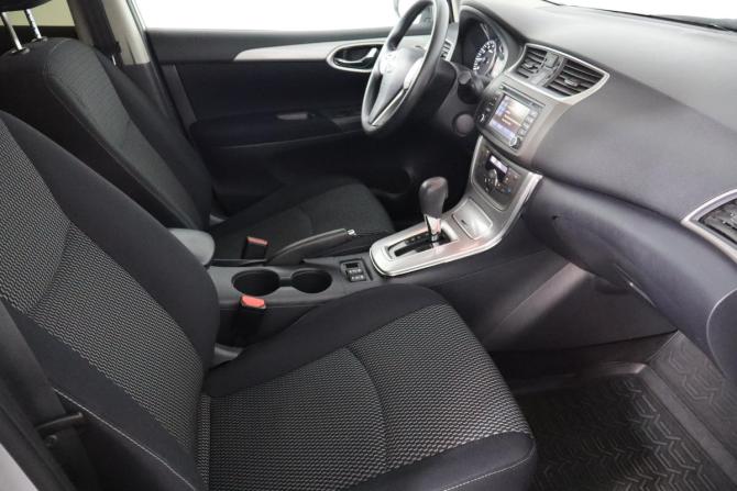 Nissan Tiida II с пробегом 2015 года, цена 999 000 рублей, 108000 км, хэтчбек, Автокод Объявления