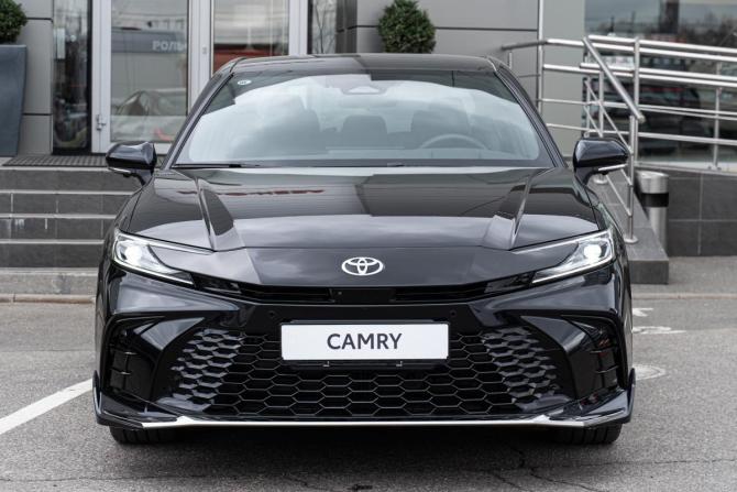 Toyota Camry IX (XV80) China Market с пробегом 2026 года, цена 4 690 000 рублей, 100 км, седан, Автокод Объявления