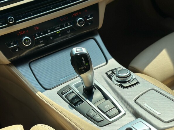 BMW 5 серии VI (F10/F11/F07) Рестайлинг с пробегом 2014 года, цена 2 520 000 рублей, 127000 км, седан, Автокод Объявления