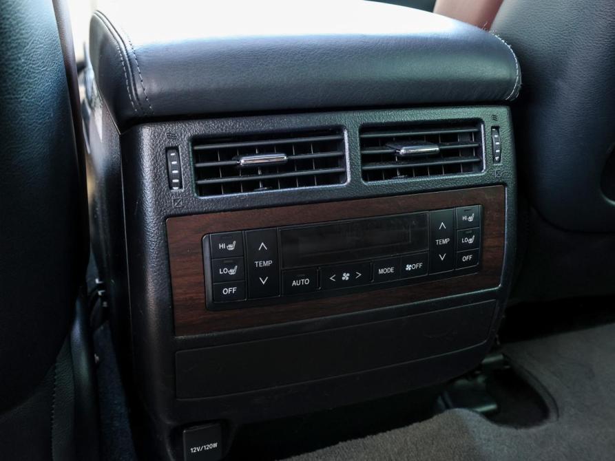 Toyota Land Cruiser 200 Series Рестайлинг 2 Москва  - изображение 24