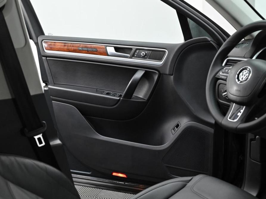 Volkswagen Touareg II Москва  - изображение 8