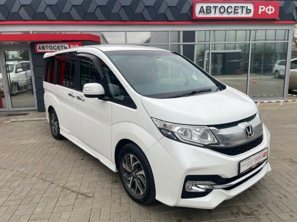 Honda Stepwgn V с пробегом 2015 года, цена 1 999 900 рублей, 141514 км, минивэн, Автокод Объявления