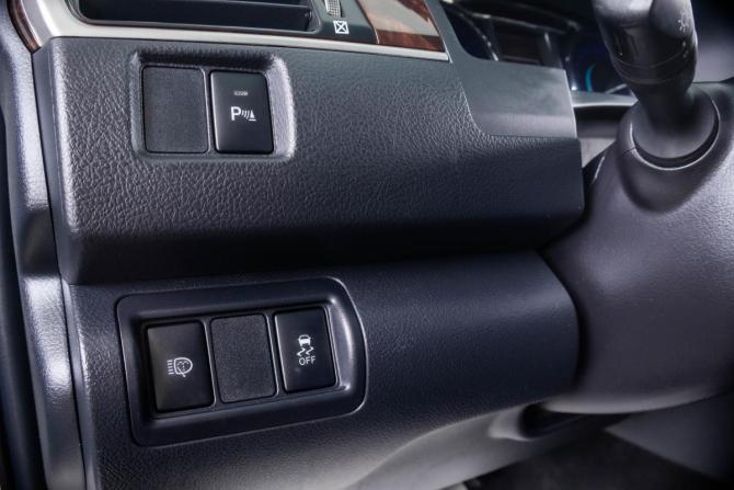 Toyota Camry VII (XV50) Рестайлинг с пробегом 2016 года, цена 2 159 000 рублей, 166246 км, седан, Автокод Объявления