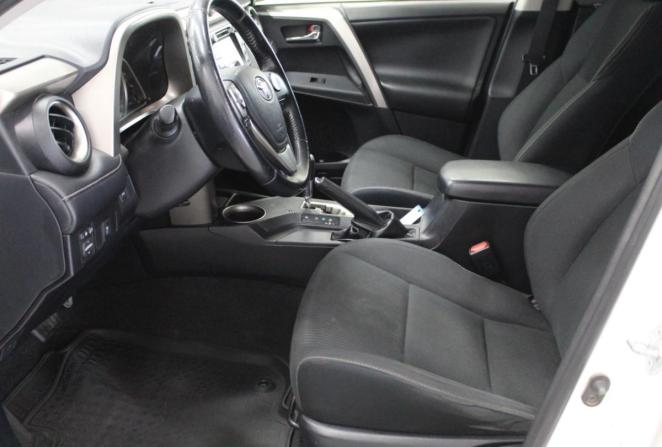 Toyota RAV4 IV (XA40) с пробегом 2015 года, цена 1 830 000 рублей, 108329 км, внедорожник, Автокод Объявления