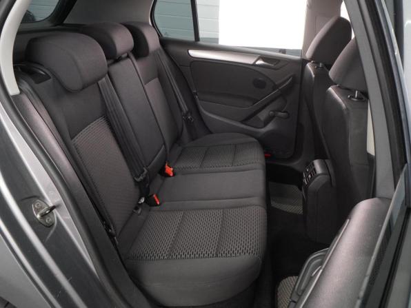 Volkswagen Golf VI с пробегом 2012 года, цена 849 000 рублей, 248098 км, хэтчбек, Автокод Объявления