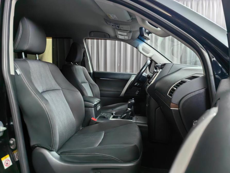 Toyota Land Cruiser Prado 150 Series Рестайлинг 2 Москва  - изображение 8