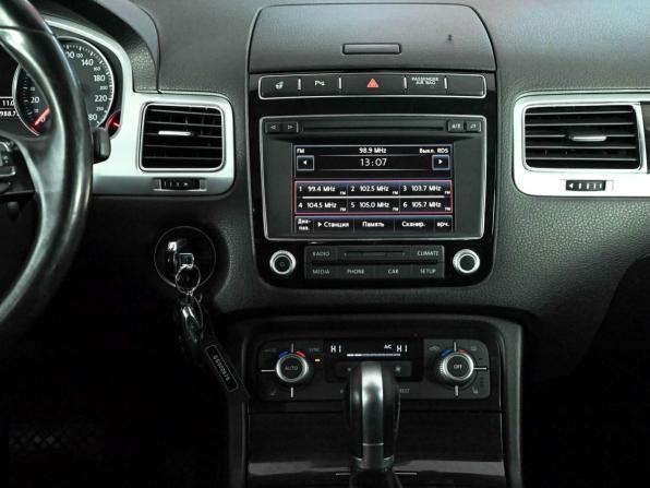 Volkswagen Touareg II Рестайлинг с пробегом 2015 года, цена 3 140 000 рублей, 83799 км, внедорожник, Автокод Объявления