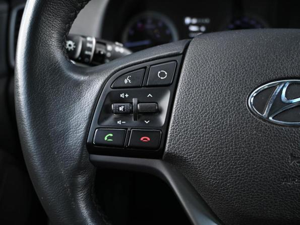 Hyundai Tucson III с пробегом 2018 года, цена 2 249 000 рублей, 188354 км, внедорожник, Автокод Объявления