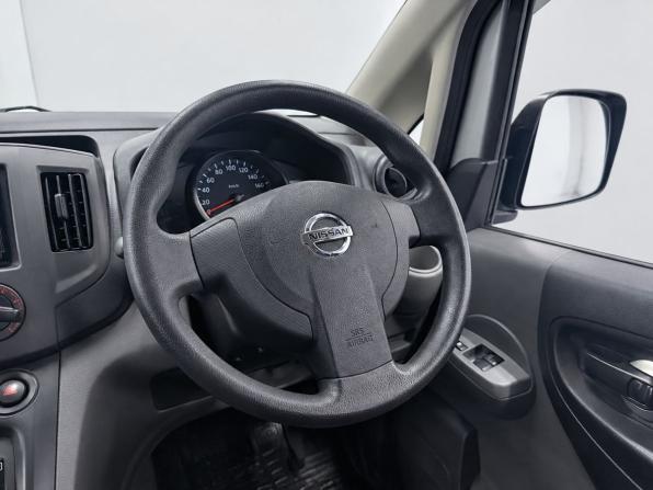 Nissan NV200 с пробегом 2018 года, цена 1 679 000 рублей, 115044 км, минивэн, Автокод Объявления