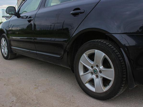 Skoda Octavia II (A5) Рестайлинг с пробегом 2011 года, цена 850 000 рублей, 165000 км, лифтбек, Автокод Объявления