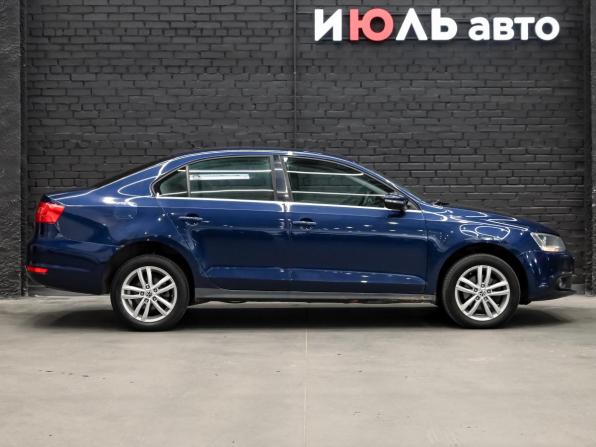 Volkswagen Jetta VI с пробегом 2011 года, цена 950 000 рублей, 252921 км, седан, Автокод Объявления