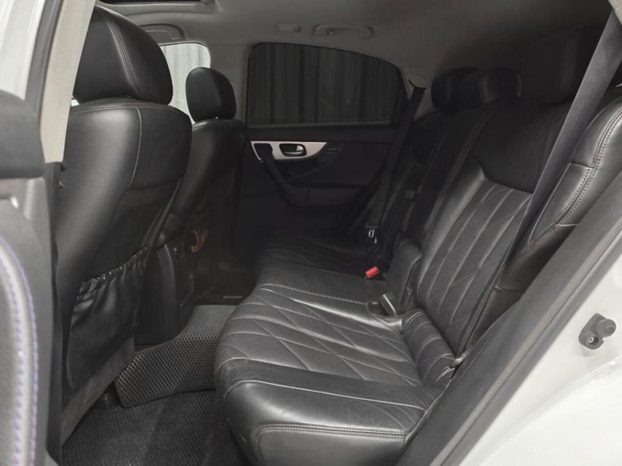 Infiniti QX70 Красноярск  - изображение 16