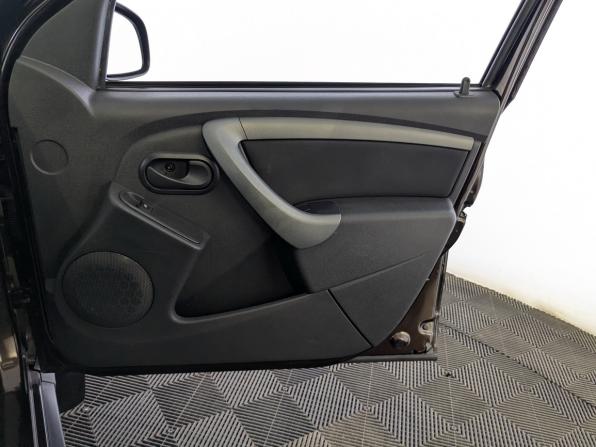 Renault Duster I Рестайлинг с пробегом 2019 года, цена 1 300 000 рублей, 113230 км, внедорожник, Автокод Объявления