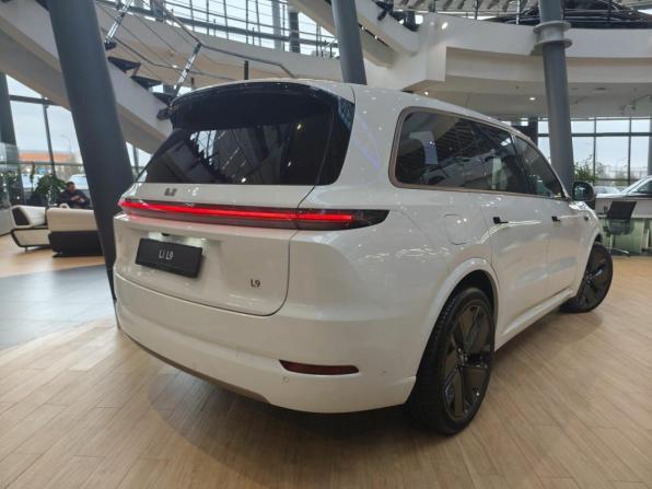 Новый Li Auto (Lixiang) L9 I Рестайлинг 2025 года, цена 11 990 000 рублей, внедорожник, Автокод Объявления