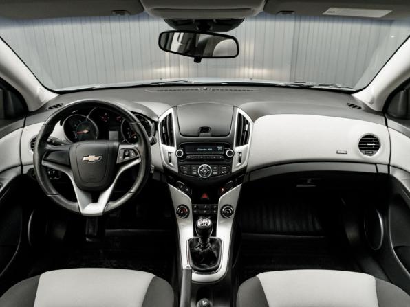Chevrolet Cruze I Рестайлинг с пробегом 2013 года, цена 1 250 000 рублей, 61093 км, универсал, Автокод Объявления