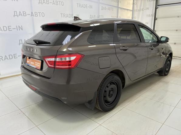 Lada (ВАЗ) Vesta I с пробегом 2018 года, цена 899 000 рублей, 111000 км, универсал, Автокод Объявления