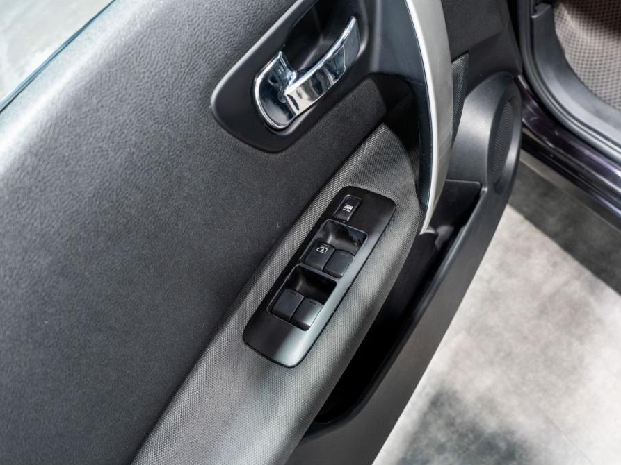 Nissan Qashqai I Рестайлинг Чита  - изображение 16