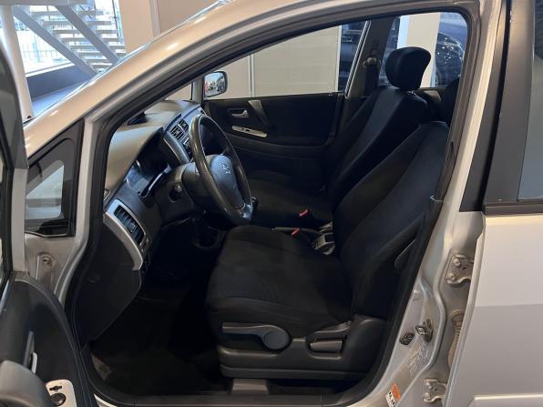 Suzuki Liana I Рестайлинг с пробегом 2005 года, цена 239 000 рублей, 193907 км, седан, Автокод Объявления