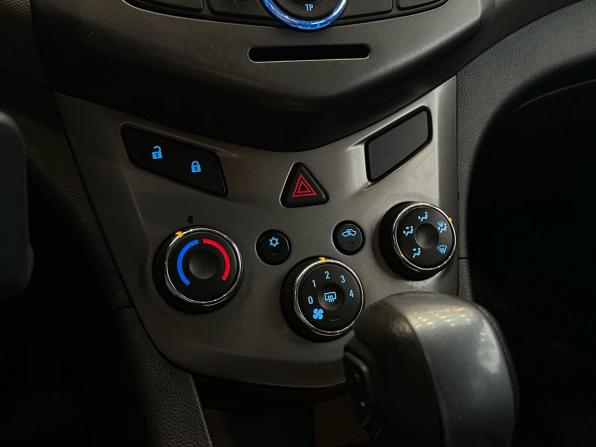Chevrolet Aveo II с пробегом 2012 года, цена 649 000 рублей, 164000 км, седан, Автокод Объявления