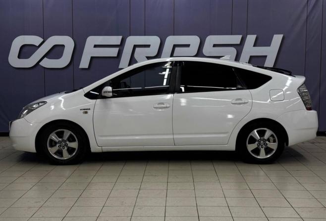Toyota Prius II Рестайлинг (XW20) с пробегом 2010 года, цена 759 000 рублей, 291619 км, лифтбек, Автокод Объявления