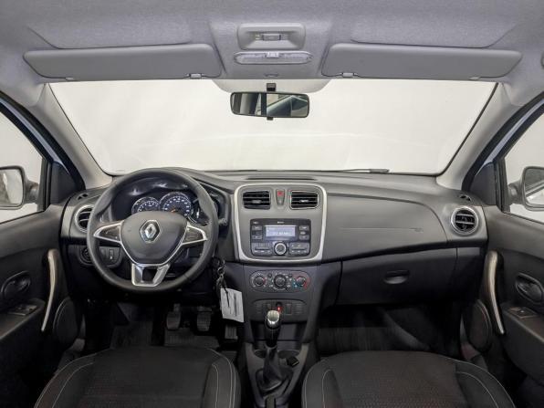 Renault Logan II Рестайлинг с пробегом 2022 года, цена 1 250 000 рублей, 39150 км, седан, Автокод Объявления
