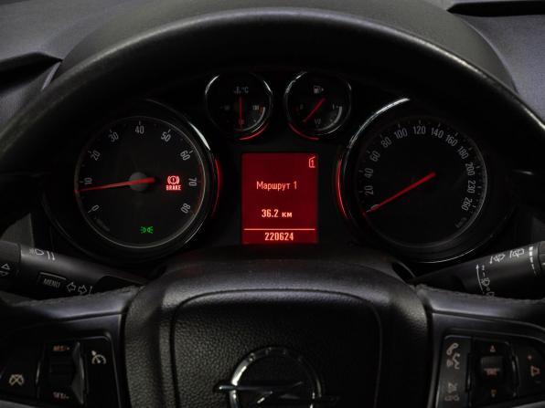 Opel Astra J с пробегом 2011 года, цена 650 000 рублей, 220621 км, хэтчбек, Автокод Объявления