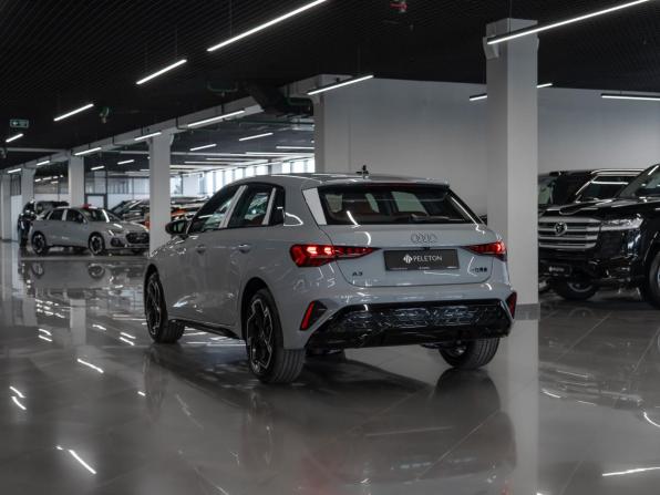Audi A3 IV (8Y) Рестайлинг с пробегом 2025 года, цена 3 925 000 рублей, 17 км, хэтчбек, Автокод Объявления