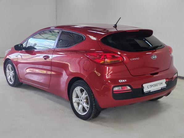 Kia Ceed II с пробегом 2013 года, цена 840 000 рублей, 251970 км, хэтчбек, Автокод Объявления