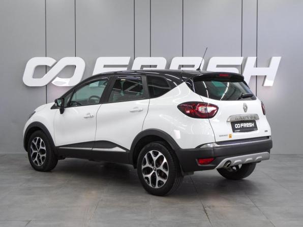 Renault Kaptur I с пробегом 2018 года, цена 1 724 000 рублей, 66895 км, внедорожник, Автокод Объявления