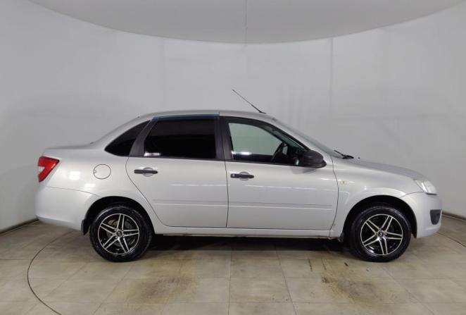 Lada (ВАЗ) Granta I с пробегом 2018 года, цена 600 000 рублей, 140000 км, седан, Автокод Объявления