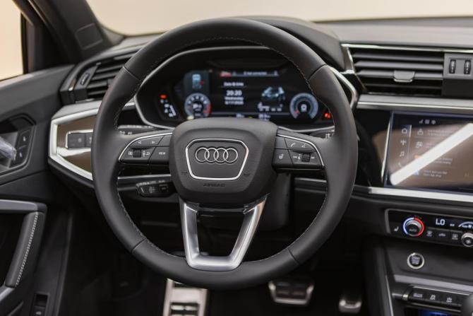 Новый Audi Q3 II (F3) 2026 года, цена 4 990 000 рублей, внедорожник, Автокод Объявления