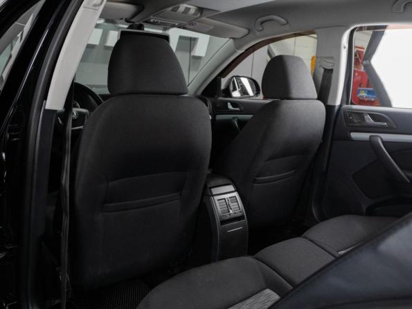 Skoda Octavia II (A5) Рестайлинг с пробегом 2012 года, цена 990 000 рублей, 210221 км, лифтбек, Автокод Объявления