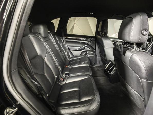 Porsche Cayenne II Рестайлинг (958) с пробегом 2014 года, цена 3 450 000 рублей, 131749 км, внедорожник, Автокод Объявления