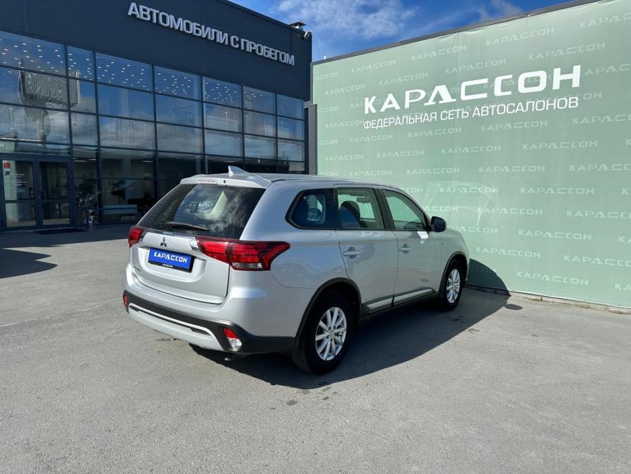 Mitsubishi Outlander III Рестайлинг 3 Екатеринбург  - изображение 2