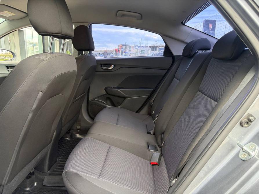 Hyundai Solaris II Санкт-Петербург  - изображение 19