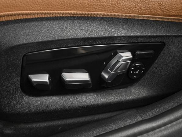 BMW 5 серии VII (G30/G31/G38) Рестайлинг с пробегом 2021 года, цена 4 980 000 рублей, 80631 км, седан, Автокод Объявления