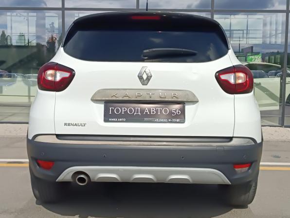 Renault Kaptur I с пробегом 2017 года, цена 1 150 000 рублей, 176692 км, внедорожник, Автокод Объявления