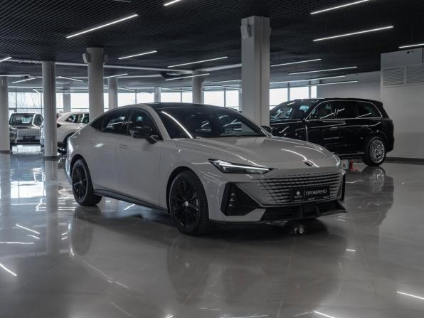 Changan UNI-V I с пробегом 2023 года, цена 2 370 000 рублей, 25248 км, лифтбек, Автокод Объявления