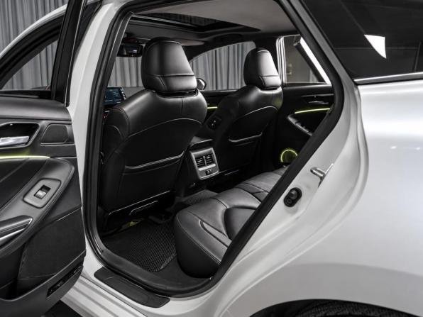Toyota Avalon V с пробегом 2022 года, цена 3 489 000 рублей, 39617 км, седан, Автокод Объявления