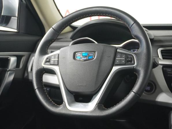 Geely Atlas I с пробегом 2018 года, цена 1 658 000 рублей, 45311 км, внедорожник, Автокод Объявления