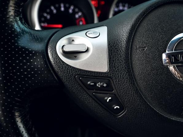 Nissan Juke I с пробегом 2011 года, цена 1 120 000 рублей, 89378 км, внедорожник, Автокод Объявления