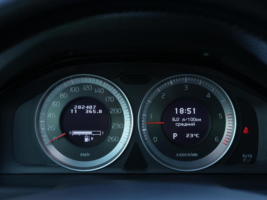 Volvo XC70 II Москва  - изображение 11