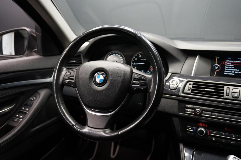 BMW 5 серии VI (F10/F11/F07) Рестайлинг Крым  - изображение 13