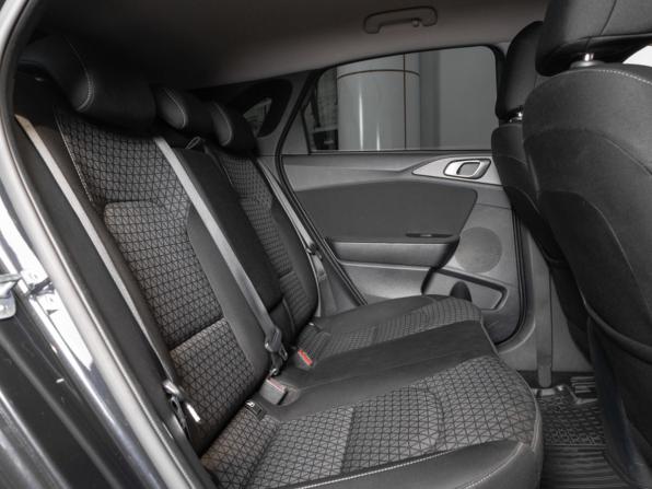 Kia Ceed III с пробегом 2020 года, цена 2 081 800 рублей, 81000 км, хэтчбек, Автокод Объявления