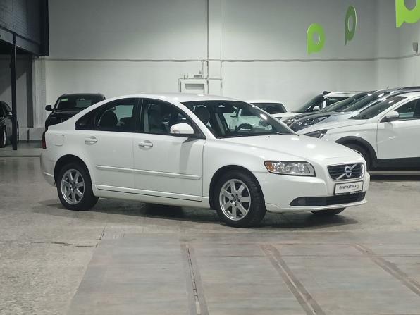 Volvo S40 II Рестайлинг с пробегом 2011 года, цена 735 000 рублей, 215009 км, седан, Автокод Объявления