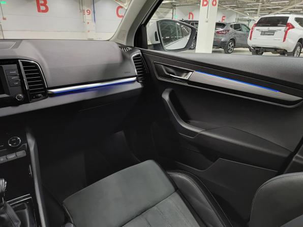 Skoda Karoq I с пробегом 2020 года, цена 2 149 000 рублей, 131671 км, внедорожник, Автокод Объявления