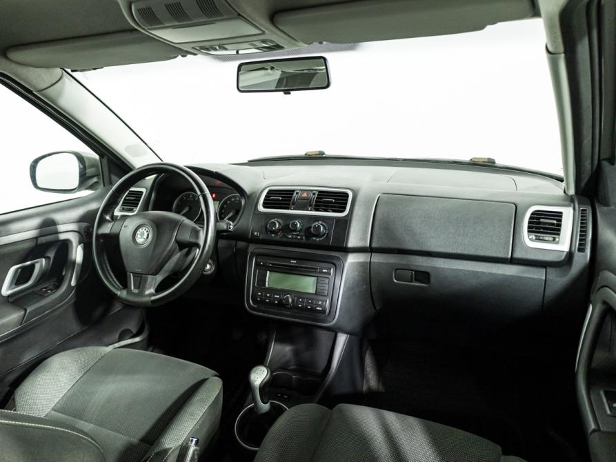 Skoda Fabia II Санкт-Петербург  - изображение 9