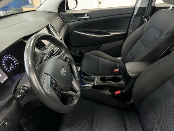 Hyundai Tucson III с пробегом 2017 года, цена 1 900 000 рублей, 140382 км, внедорожник, Автокод Объявления