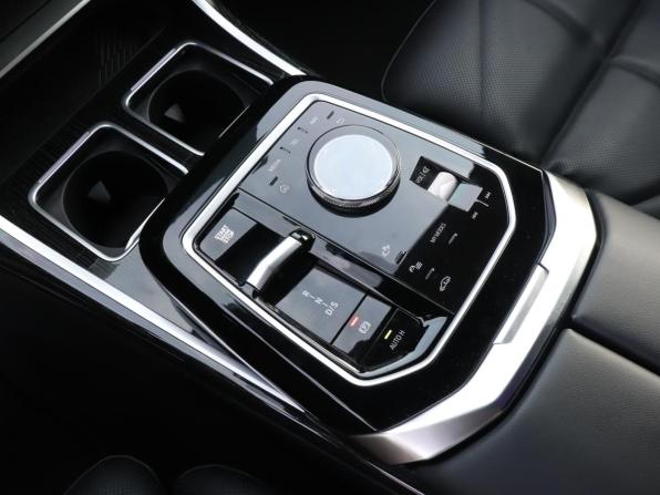 BMW 7 серии VII (G70) с пробегом 2022 года, цена 10 114 000 рублей, 72789 км, седан, Автокод Объявления